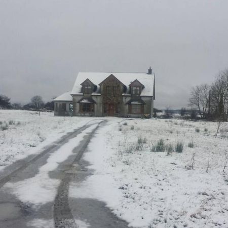 Annies Meadow. Villa Knock  Exterior foto